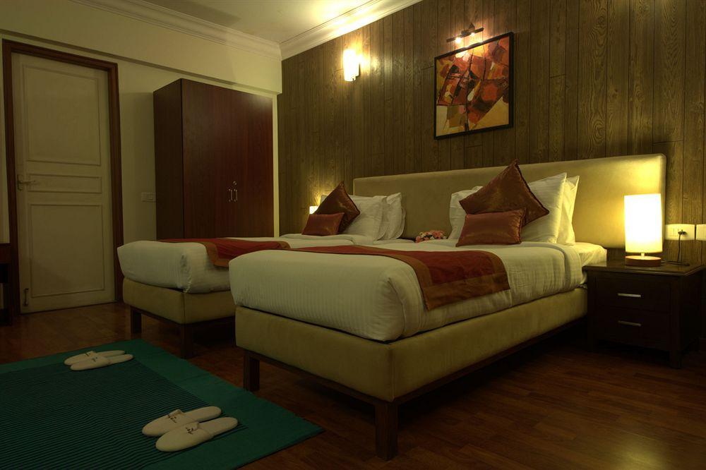 Hm Suites & Studios Бангалор Экстерьер фото