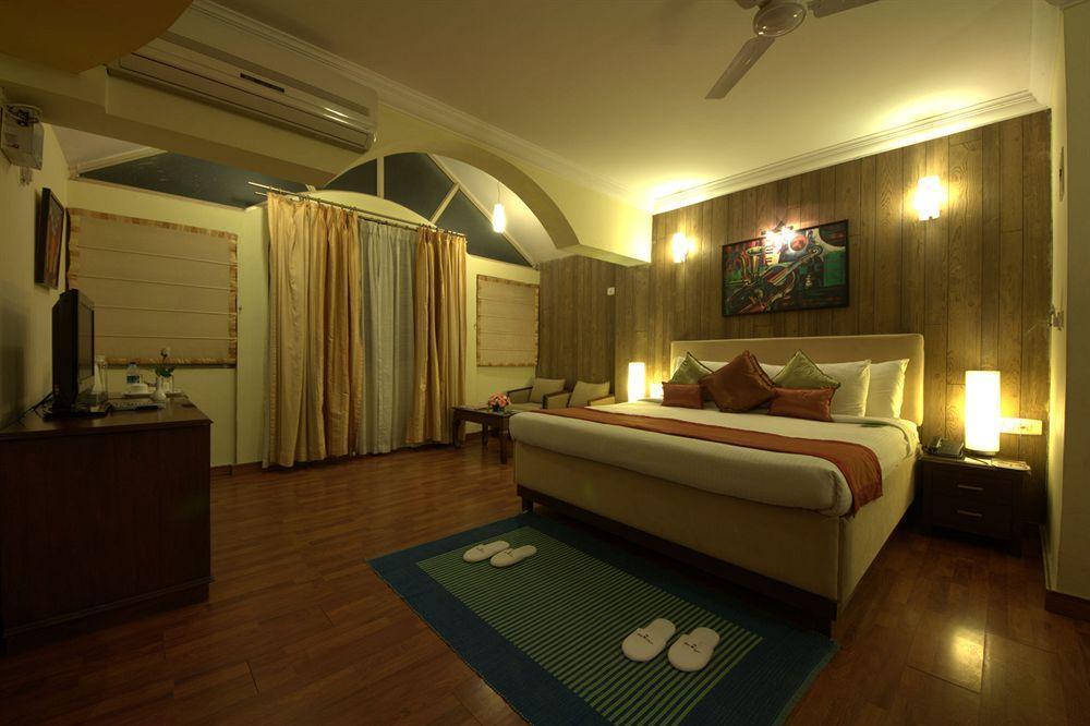 Hm Suites & Studios Бангалор Экстерьер фото