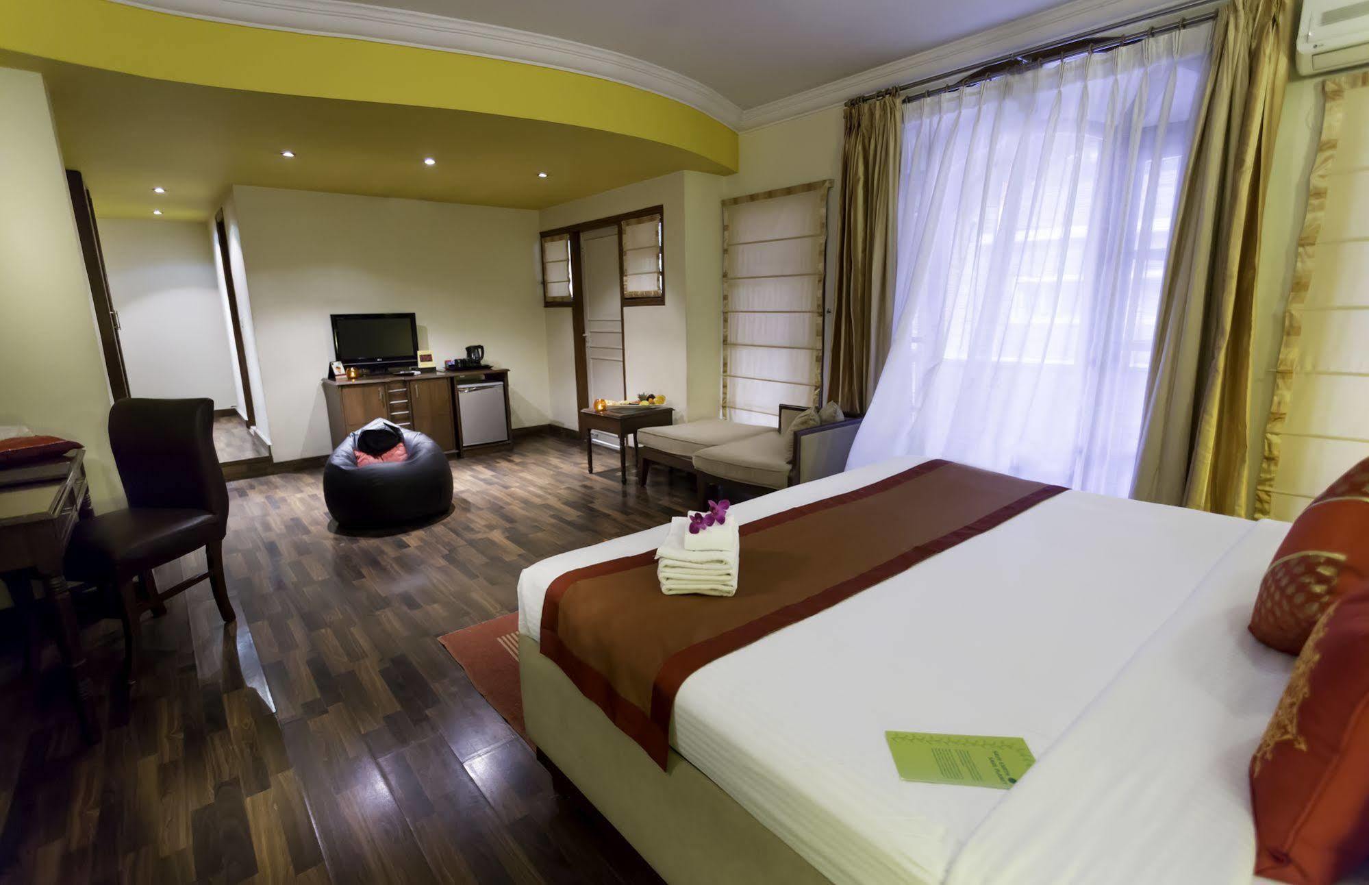 Hm Suites & Studios Бангалор Экстерьер фото